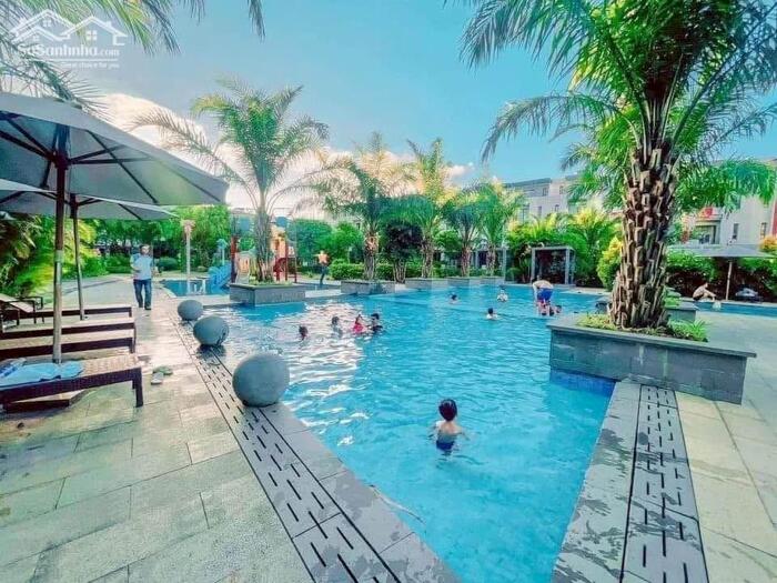 Hình ảnh Chính chủ Bán Căn Liền Kề 3,5 Tầng 99m2 Ven Biển tại trung tâm du Lịch Bãi Cháy, Hạ Long. 1