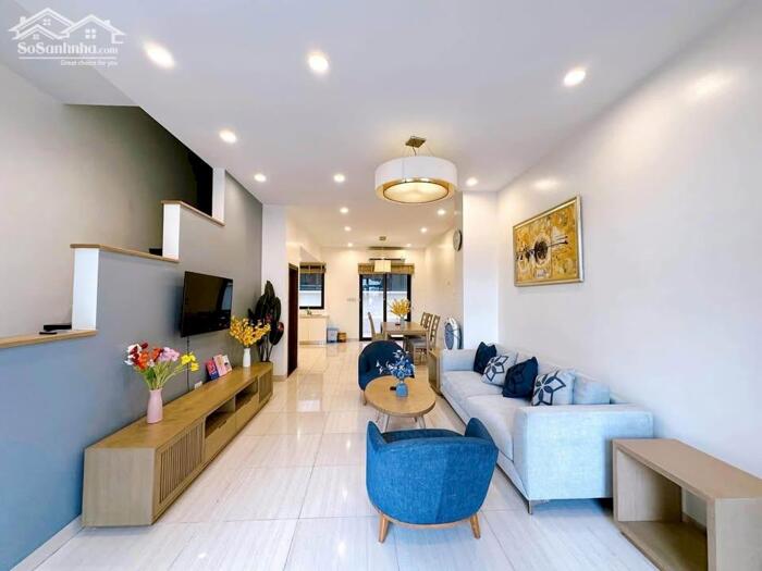 Hình ảnh Chính chủ Bán Căn Liền Kề 3,5 Tầng 99m2 Ven Biển tại trung tâm du Lịch Bãi Cháy, Hạ Long. 9