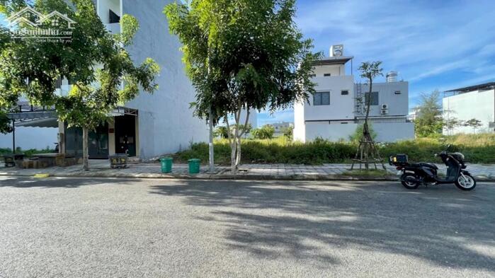 Hình ảnh HIẾM _ BÁN LÔ ĐẤT MẶT TIỀN ĐƯỜNG 7.5M _ KHU VIP KĐT PFT _ 104M² [ NGANG 6M ] _ GIÁ : 5.250 TỶ 0