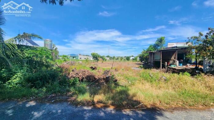 Hình ảnh bán đất biển lagi, lâm đồng. DT 10x43 nở hậu 11m MT nguyễn Thông, giá 200 triệu 1m 3