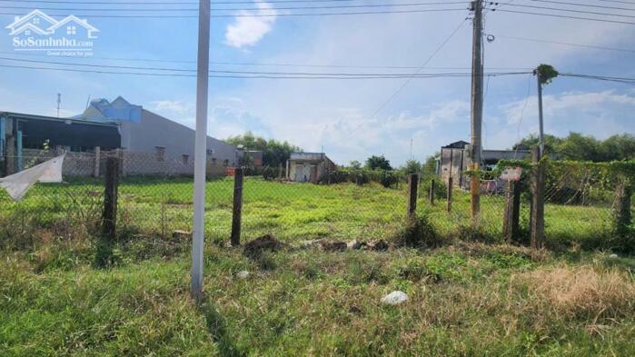 Hình ảnh bán đất thổ cư gần biển LaGi, Lâm Đồng. DT 23x75 nở hậu 37m, có 470m2 thổ cư. giá 1,5 triệu/1m2 5