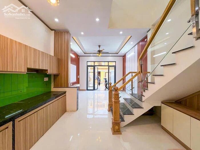 Hình ảnh PHƯỚC TÂN – NHÀ PHỐ GIÁ TỐT – SỔ RIÊNG 2