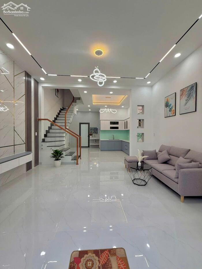 Hình ảnh Sở hữu ngay nhà 1 trệt 1 lầu đẹp như mơ tại Phường Tân Triều giáp KDL Bửu Long, Biên Hòa 1