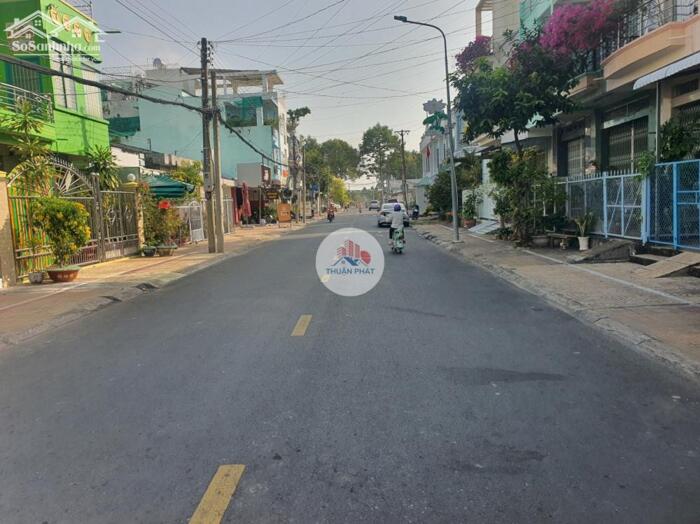 Hình ảnh SIÊU HOT: BÁN NHÀ TIỀN CHẾ CẤP 4 - MẶT TIỀN NGUYỄN QUANG DIÊU - TP. CAO LÃNH 1