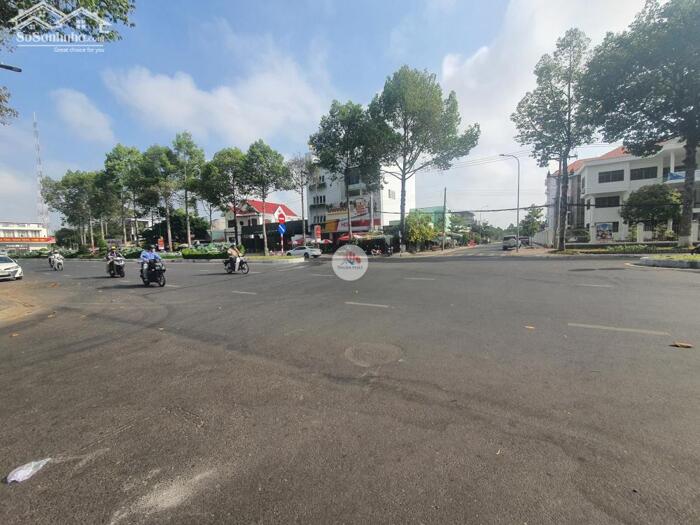 Hình ảnh SIÊU HOT: BÁN NHÀ TIỀN CHẾ CẤP 4 - MẶT TIỀN NGUYỄN QUANG DIÊU - TP. CAO LÃNH 3