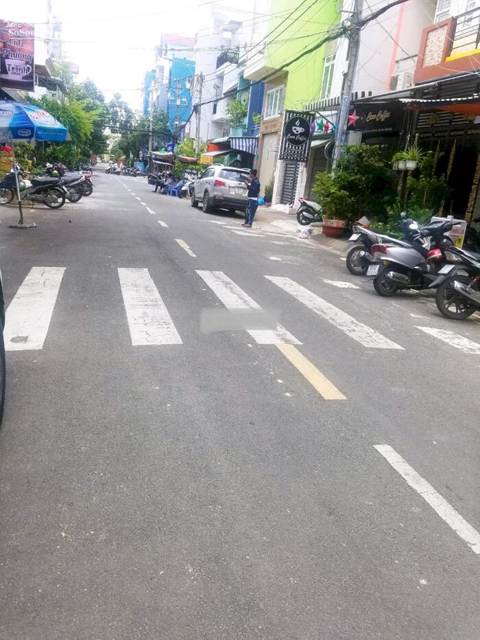 Hình ảnh Bán nhà Mặt tiền Lê Quốc Trinh 70m2 4 tầng 4PN nhỉn 8 tỷ 1