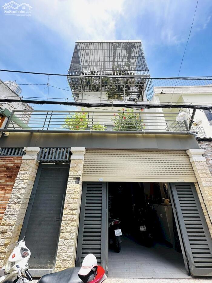 Hình ảnh Bán nhà hẻm thông xe hơi đường số 8, phường 11, Gò Vấp 0