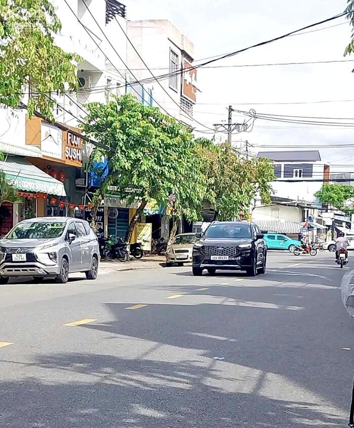 Hình ảnh Nhà Trệt Lầu Mặt tiền đường Trần Ngọc Quế - Cách đường 30/4 50m, P.Ninh Kiều 0