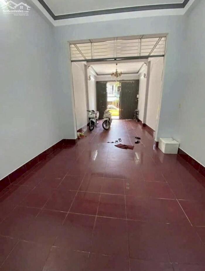 Hình ảnh Nhà Trệt Lầu Mặt tiền đường Trần Ngọc Quế - Cách đường 30/4 50m, P.Ninh Kiều 1