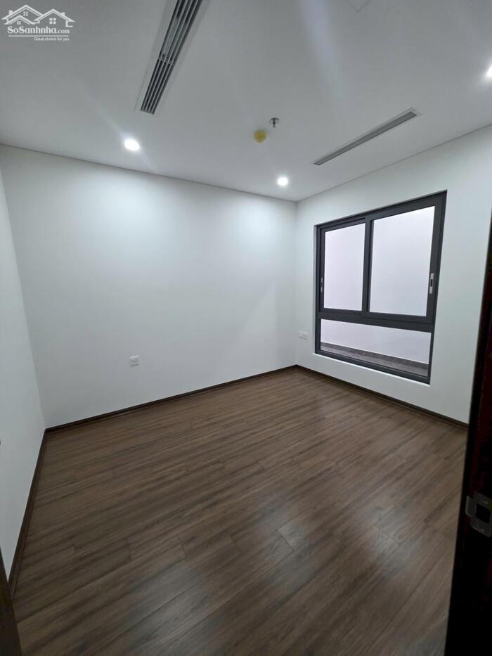 Hình ảnh cho thuê căn hộ chung cư Capital Elite - 18 Phạm Hùng, 105m, 3 phòng ngủ, đồ cơ bản 1