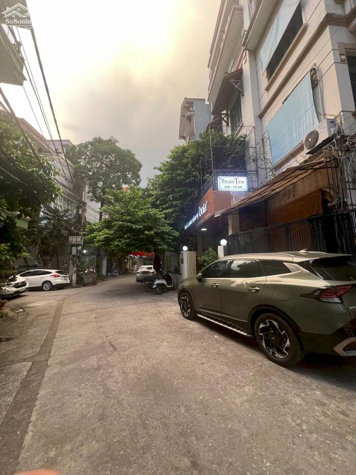 Hình ảnh Khu Phân Lô Cán Bộ Ba Đình 110M2 MT 7M 5 Tầng 42 Tỷ Xây Được 9 Tầng Ô TÔ Tránh Đỗ 0