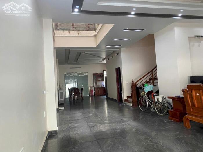 Hình ảnh Bán nhà biệt thự 4 tầng mặt đường Phan Chu Trinh, Khai Quang, Vĩnh Yên, Vĩnh Phúc 1