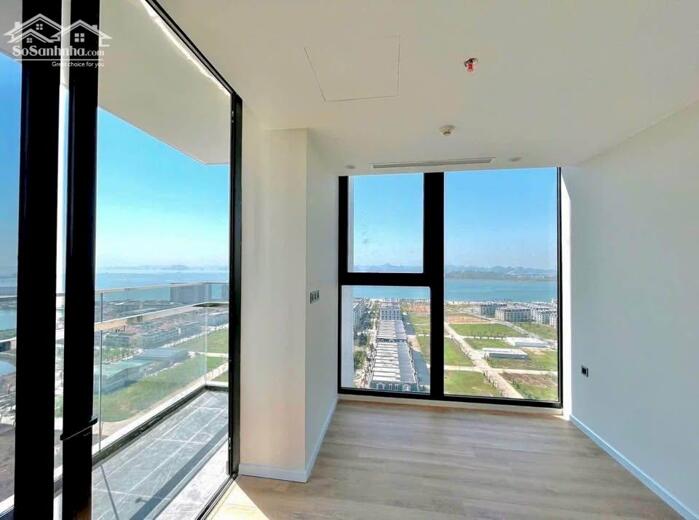 Hình ảnh Do chuyển định cư ko sử dụng cần bán căn hộ 3PN 96m2 View Biển trung tâm du lịch Bãi Cháy, Hạ Long. 1