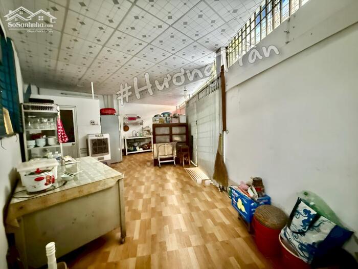 Hình ảnh 40 triệu - CHO THUÊ NHÀ CĂN GÓC 2 TẦNG, NGANG 5.5m MẶT TIỀN ĐƯỜNG LÝ TỰ TRỌNG 5