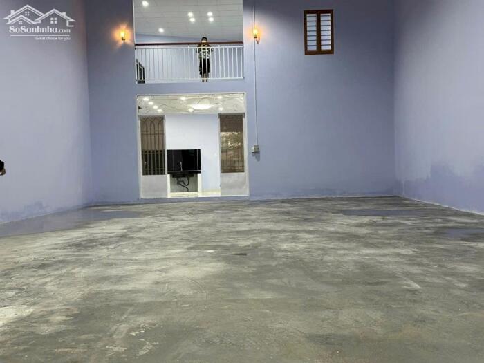 Hình ảnh Cho thuê/bán kho xưởng Vp đường Lê Văn Khương HM 0