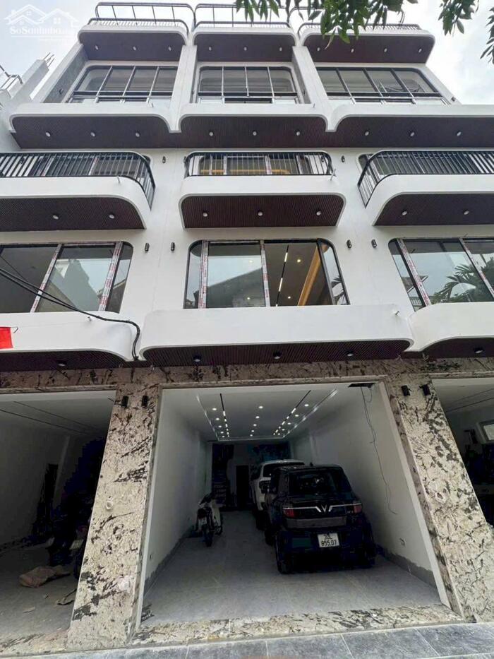 Hình ảnh SIÊU PHẨM NHÀ PHỐ CHU HUY MÂN, LONG BIÊN, GẦN CHỢ, TRƯỜNG HỌC QUỐC TẾ. 1