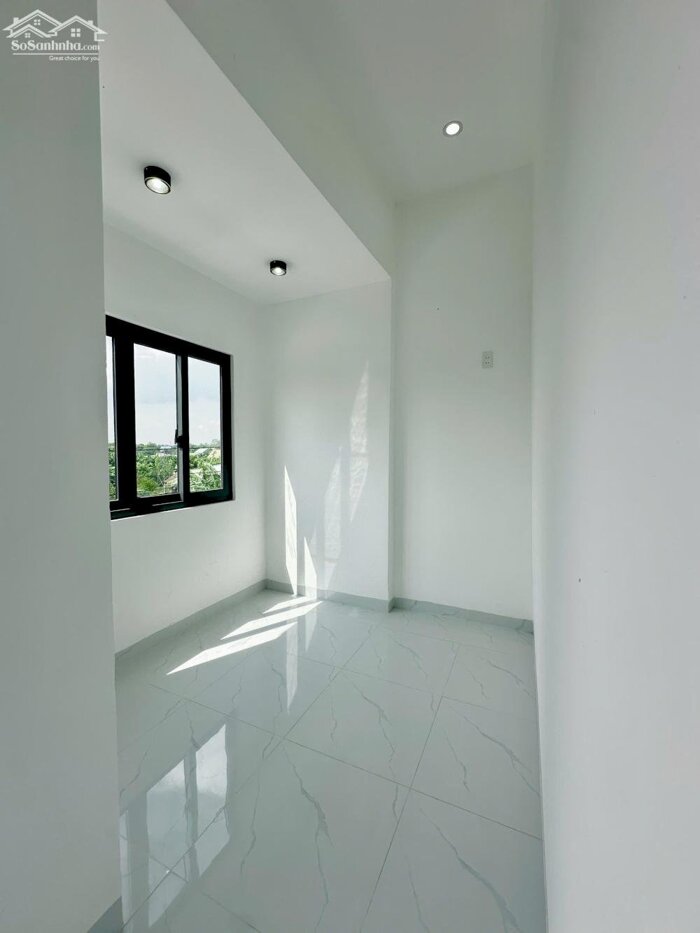 Hình ảnh ÔNG ANH KẸT VỐN CẦN BÁN NHANH Nhà lầu mới gần Dốc 47 Ngay Phước Tân 7