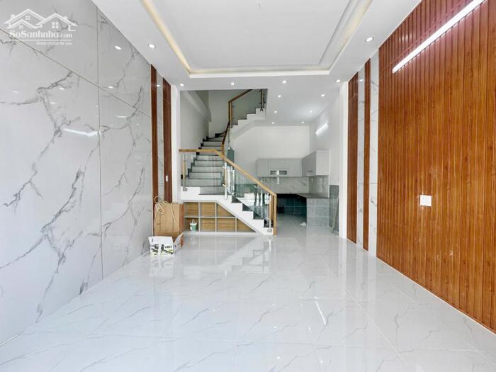 Hình ảnh ÔNG ANH KẸT VỐN CẦN BÁN NHANH Nhà lầu mới gần Dốc 47 Ngay Phước Tân 3