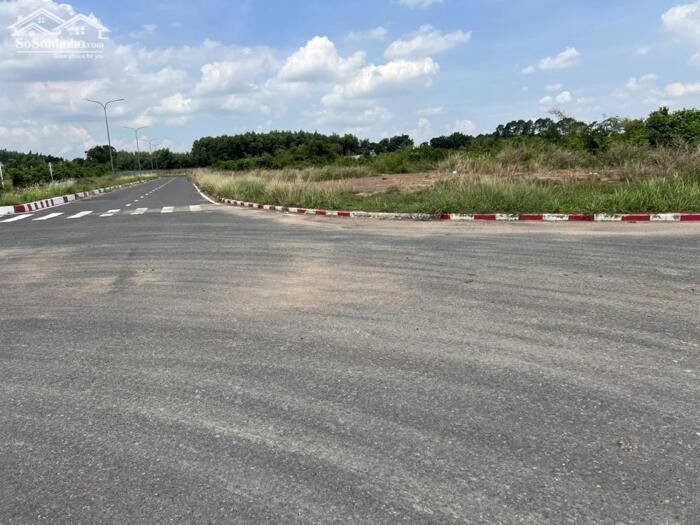 Hình ảnh Bán đất (SKK) xây dựng nhà xưởng 31.001m2 giá rẻ chỉ 145 tỷ. KCN Trảng Bom-Đồng Nai 2