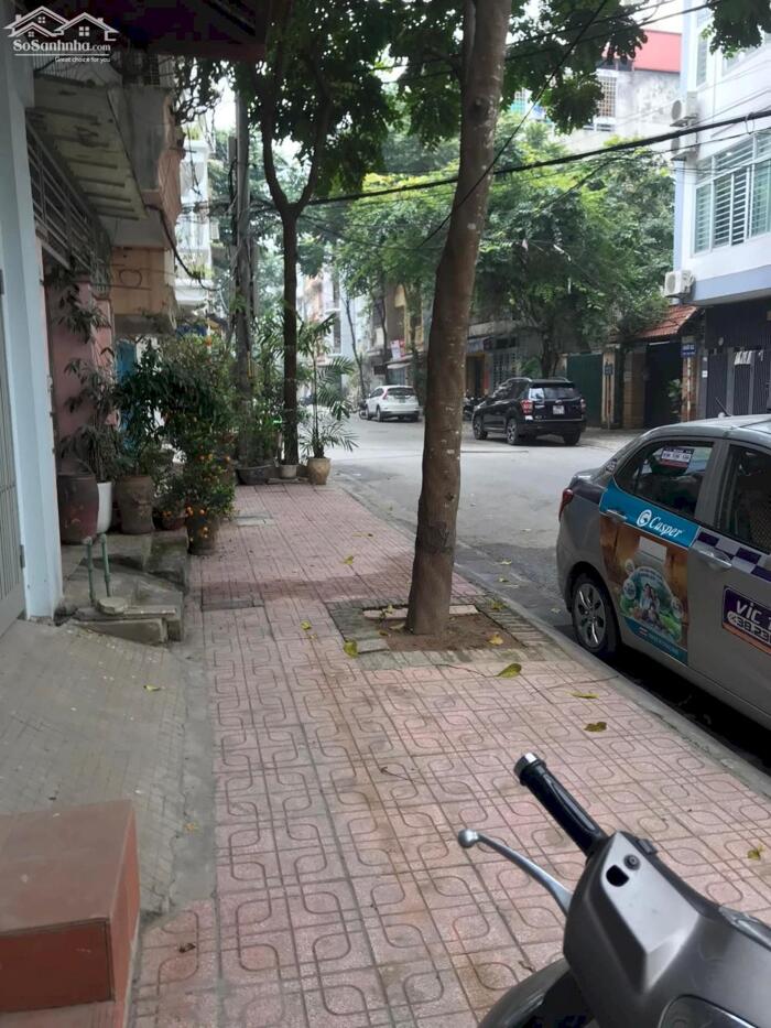 Hình ảnh Bán Nhà Phố Vĩnh Phúc Ba Đình P/Lô Ô Tô Tránh 52m2-5T 2 THOÁNG 21 Tỷ Có Thương Lượng. 1