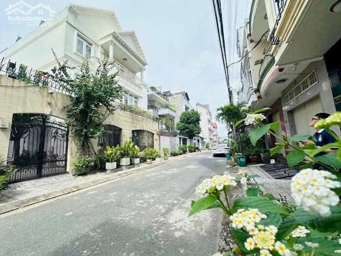 Hình ảnh Bán cặp nhà đất biệt thự 1 trệt 2 lầu đường N9 khu D2D-Võ Thị Sáu; sổ hồng 288m2 ngang 16m giá 23 tỷ 1