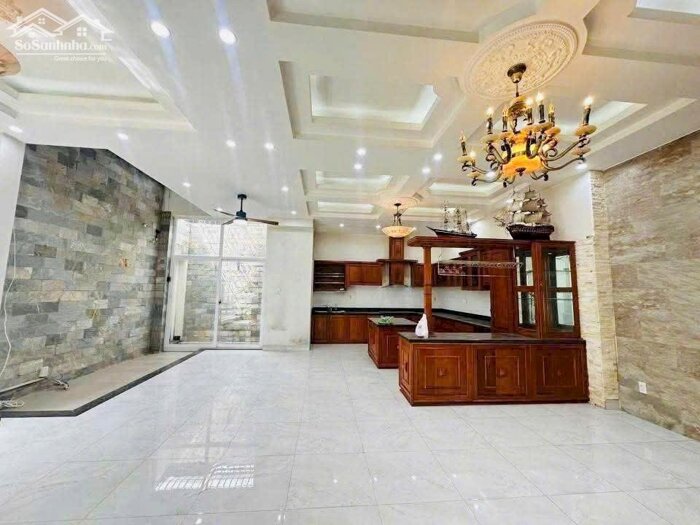 Hình ảnh Bán cặp nhà đất biệt thự 1 trệt 2 lầu đường N9 khu D2D-Võ Thị Sáu; sổ hồng 288m2 ngang 16m giá 23 tỷ 5