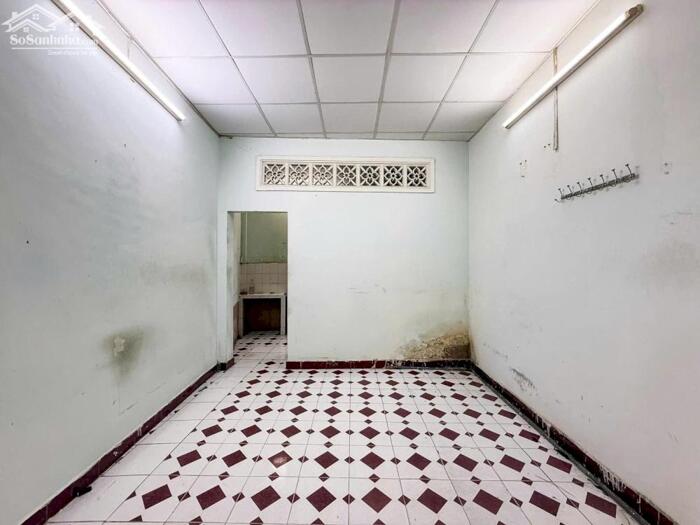 Hình ảnh Bán nhà cấp 4 3 tầng có hoàn công gần nguyễn văn đậu 3 tỷ 550 TL 1