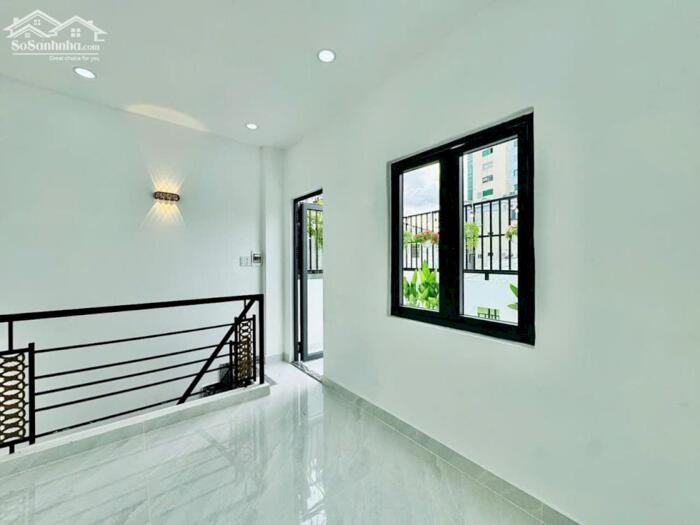 Hình ảnh Bán nhà 3 tầng ngay lê quang định gần chợ bà chiểu giá 4 ty 990 Tl 11