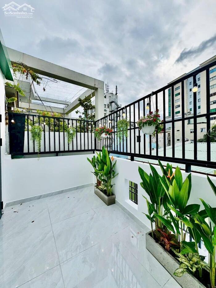 Hình ảnh Bán nhà 3 tầng ngay lê quang định gần chợ bà chiểu giá 4 ty 990 Tl 9