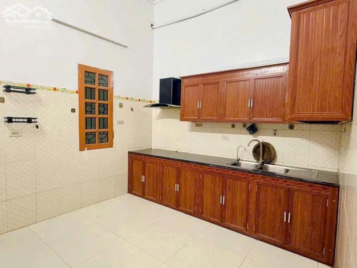 Hình ảnh Bán nhà 3 tầng ngõ 14 đường Đầm Vạc, Đống Đa, Vĩnh Yên.️ 2