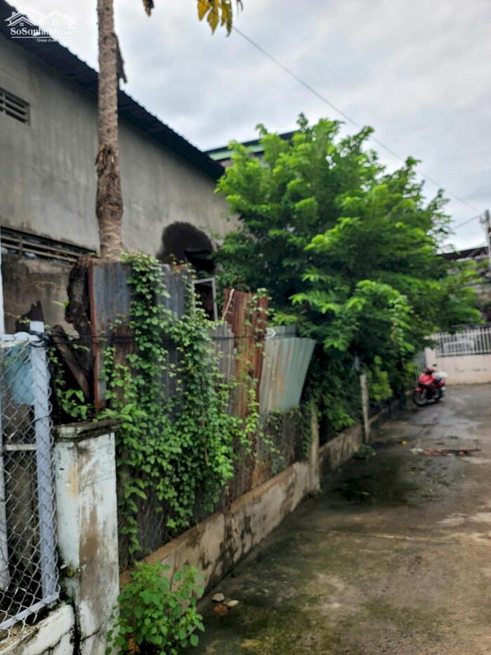 Hình ảnh Bán nhà cấp 4 - 2 mặt tiền trước sau - 205m2 ngang 7.6m - 2