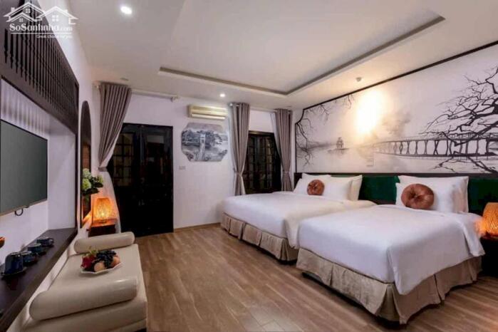 Hình ảnh Bán Nhà Mặt Phố Ngõ Trạm Hàng Da Hoàn Kiếm 71m2-7T MT4,6m Vỉa Hè 68 Tỷ Có Thương Lượng. 3