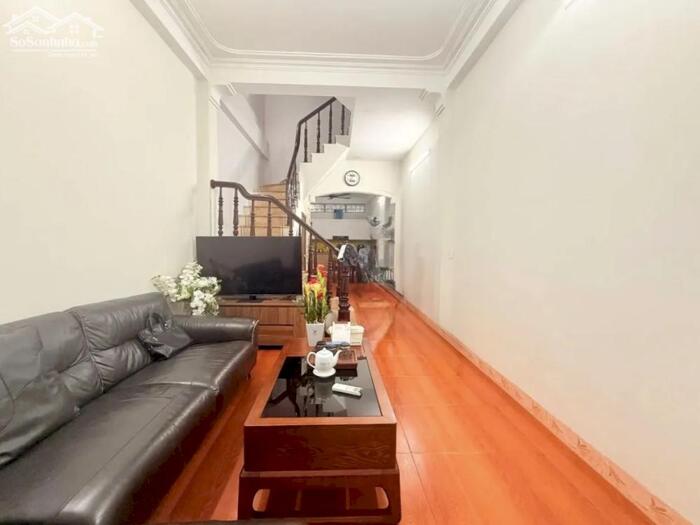 Hình ảnh Bán nhà dân xây Yên Lãng - Thái Thịnh, 60m, 4 Tầng, 4PN, Ngõ Ô tô Thông, Giá chỉ 19,4 Tỷ 0