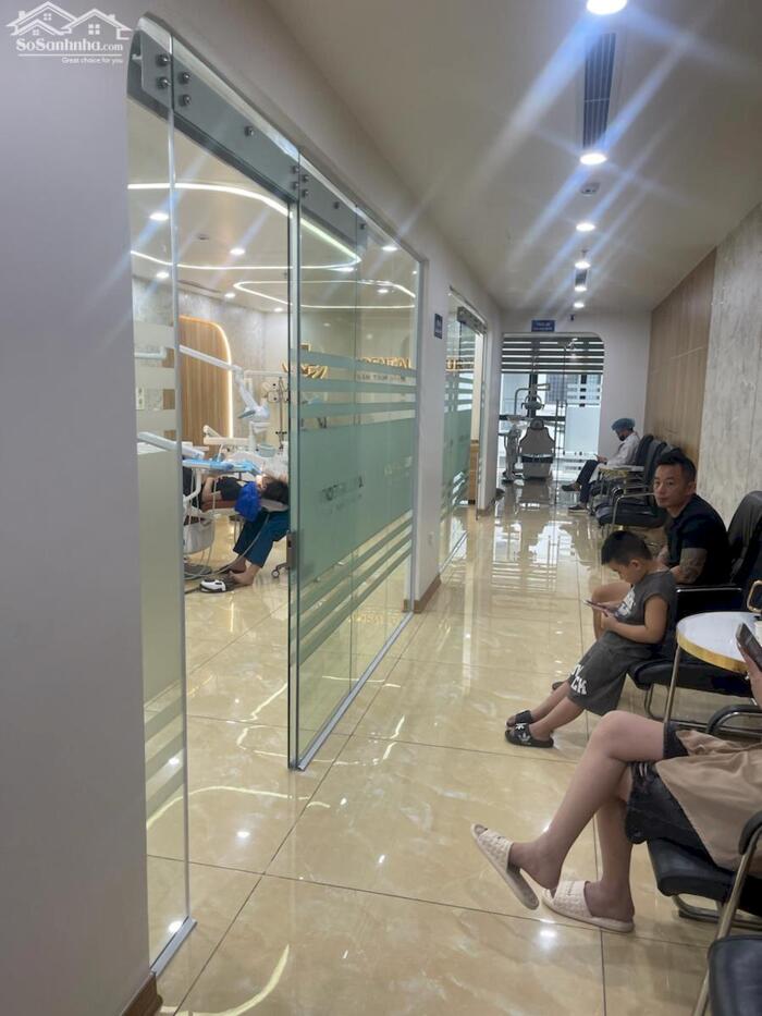 Hình ảnh Bán nhà Mặt Phố Trần Quốc Vượng ( Xuân Thủy) 130m/ 9Tầng Thang máy, MT 6m 87 Tỷ - LH 0987881444 4