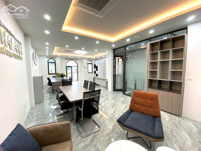 Hình ảnh Cho thuê Văn phòng Him Lam- Vạn Phúc, 90 m2/tầng sàn thông, thang máy 0