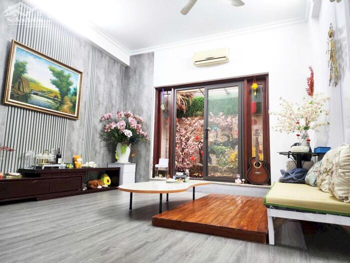 Hình ảnh Cho thuê nhà 4 tầng tại Văn Quán - DT 80m2 ô tô đỗ cửa, phù hợp nhiều mô hình vp 1