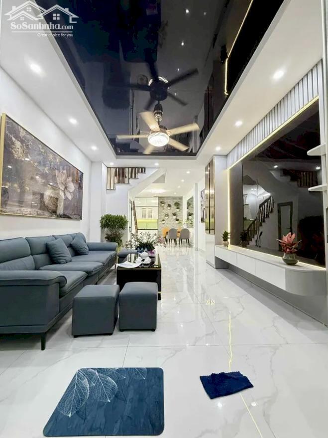 Hình ảnh Bán nhà Tôn Đức Thắng, 40m x 4 Tầng, Đủ đồ nội thất, Ngõ Nông Sát Văn Miếu, Chỉ 9,65 Tỷ 0