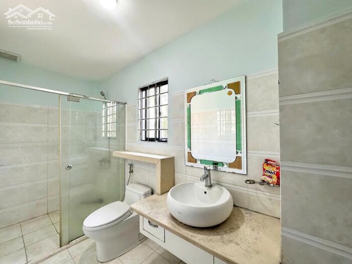 Hình ảnh Chơi chứng khoán bán căn hộ dịch vụ 5 tầng 18P 100m2 thu nhập 62tr/th, HXH 8m Hà Huy Giáp Ngã Tư Ga 9