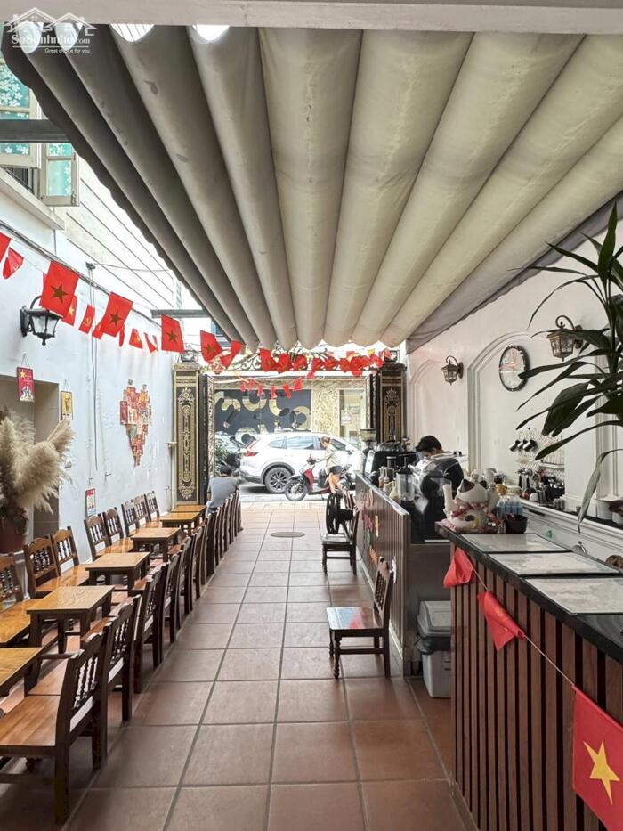 Hình ảnh Bán Nhà Mặt Phố Lạc Chính Ba Đình 219m2-4T 2MT10m VIEW Hồ 205 Tỷ Có Thương Lượng. 4