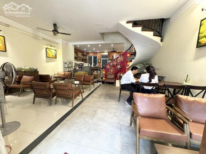 Hình ảnh Bán Nhà Phố Đội Cấn Ba Đình 109m2-4T MT6,8m P/Lô 2 Ô Tô Tránh 42 Tỷ Có Thương Lượng. 3