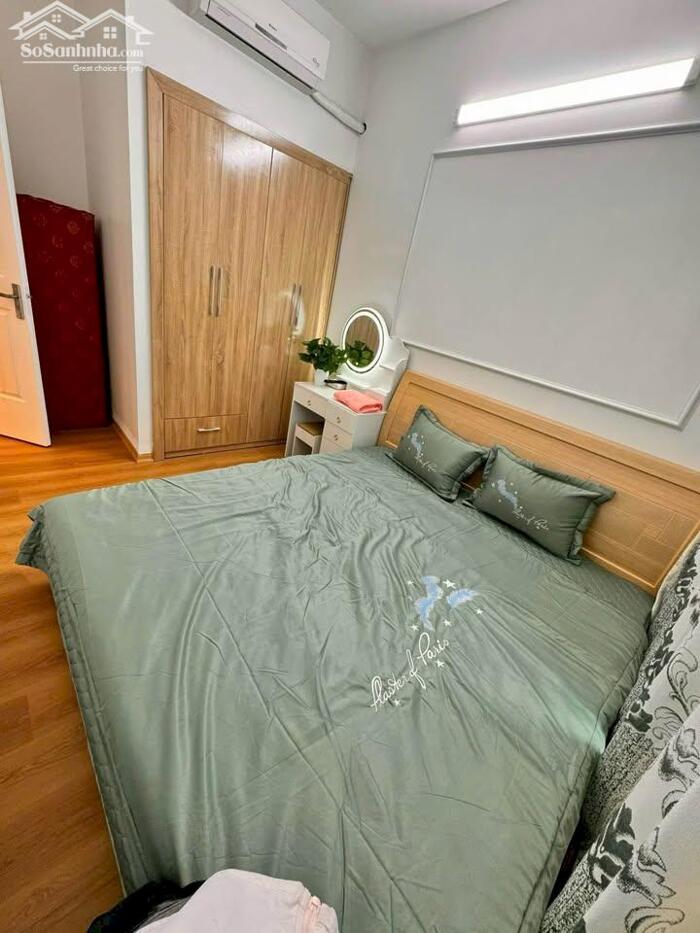 Hình ảnh Chính chủ bán căn hộ 2Pn 70,5m View Bể Bơi, Đông Nam đẹp thoáng mát tại trung tâm Bãi Cháy, Hạ Long. 7