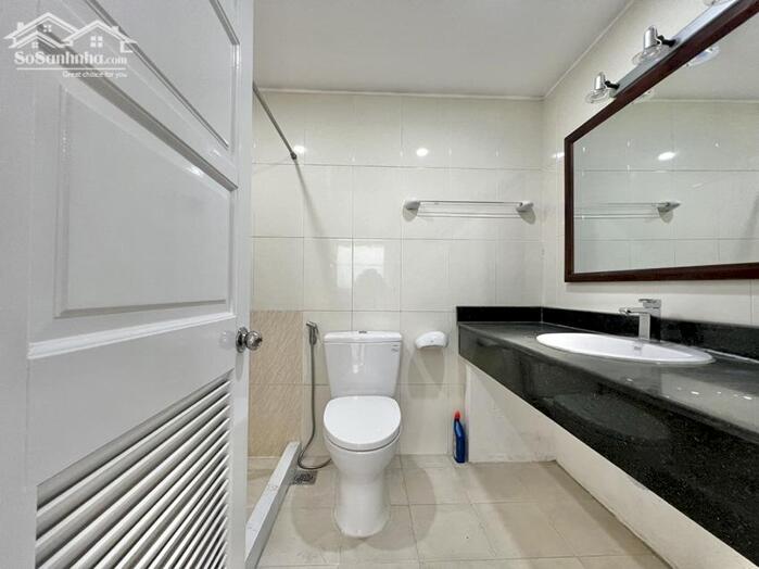 Hình ảnh Bán căn hộ Penthouse tòa E1 Ciputra hướng Đông Nam mát mẻ 5