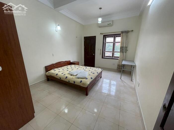 Hình ảnh Cho thuê nhà 5 p.ngủ phố Văn Cao, DT:; 70m2 x 4 tầng. 10