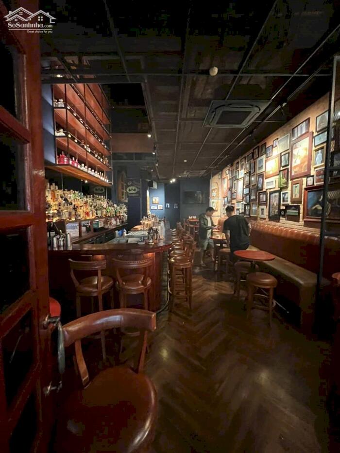 Hình ảnh Bán Nhà Mặt Phố Phùng Hưng Hoàn Kiếm 103m2-4T MT5,4m 2 Vỉa Hè 89,5 Tỷ Có Thương Lượng. 3