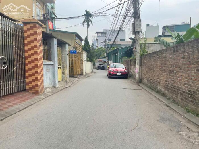 Hình ảnh Bán lô góc mặt đường 565 Bát Khối, Cự Khối trục chính khu dân cư đông đúc có thể kinh doanh buôn bán tốt 3