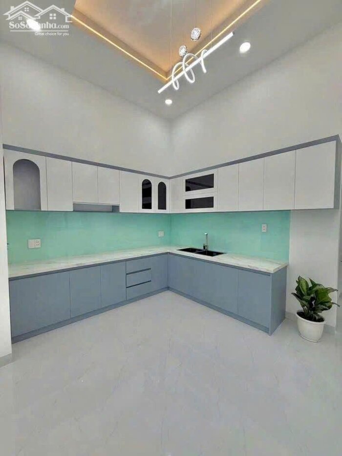 Hình ảnh CHỦ NGỘP – BÁN GẤP CĂN NHÀ CẤP 4 CHỈ 1 TỶ 660 3