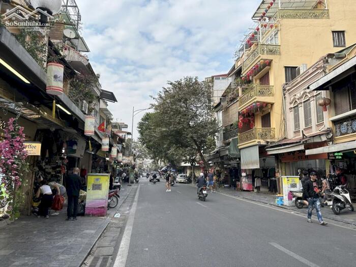 Hình ảnh Bán Nhà Mặt Phố Hàng Đào Hoàn Kiếm 142m2-4T Th/Máy 1 Sổ 1 Chủ 135 Tỷ Có Thương Lượng. 0