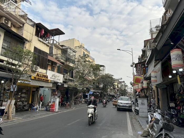 Hình ảnh Bán Nhà Mặt Phố Hàng Đào Hoàn Kiếm 142m2-4T Th/Máy 1 Sổ 1 Chủ 135 Tỷ Có Thương Lượng. 5