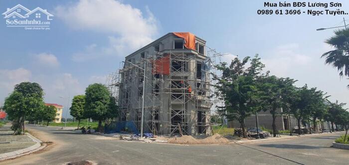 Hình ảnh Cực đẹp ! Lô liền kề view trực diện công viên vườn nướng giá mềm 3