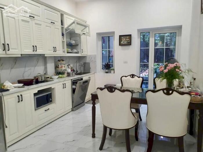 Hình ảnh Bán nhà Xã Đàn - Đống Đa, 125m x 3 Tầng, Ngõ thông các hướng, Có vườn rau, Chỉ 170tr/m 2